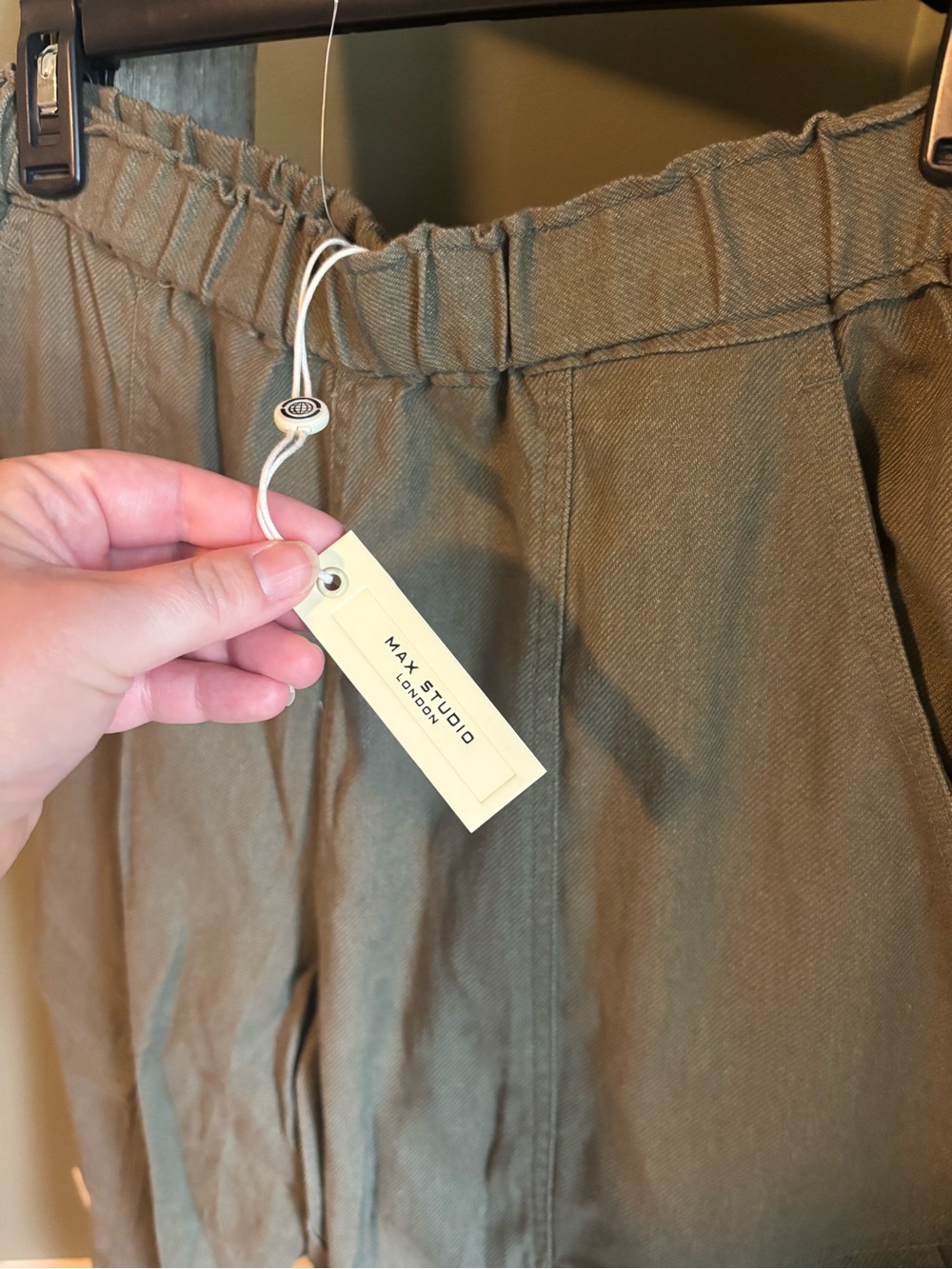 Max Studio Cargo Linen Blend Pant - Picture 7 of 9